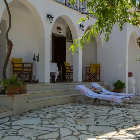 מלון דירות Paxos Sunrise