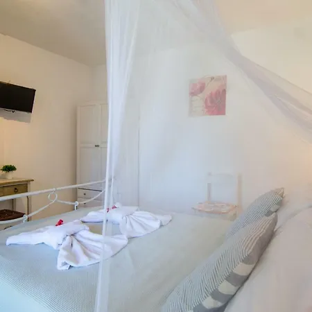 Paxos Sunrise Aparthotel Gaios