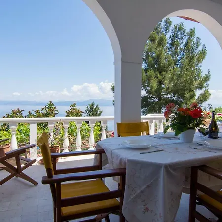 Paxos Sunrise Aparthotel Gaios
